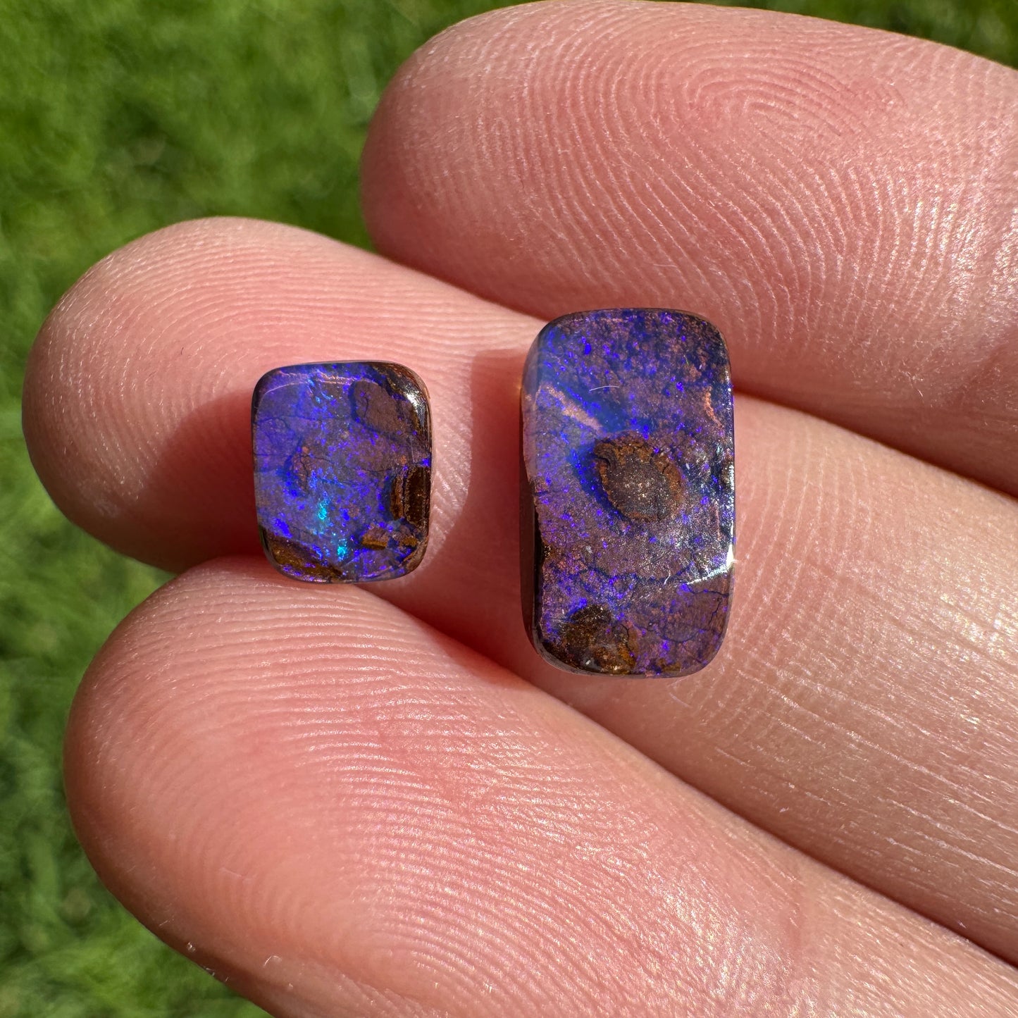 3.13 Ct two piece boulder opal set