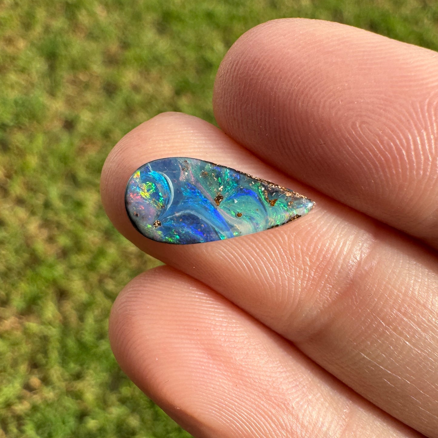 2.29 Ct rainbow swirl boulder opal