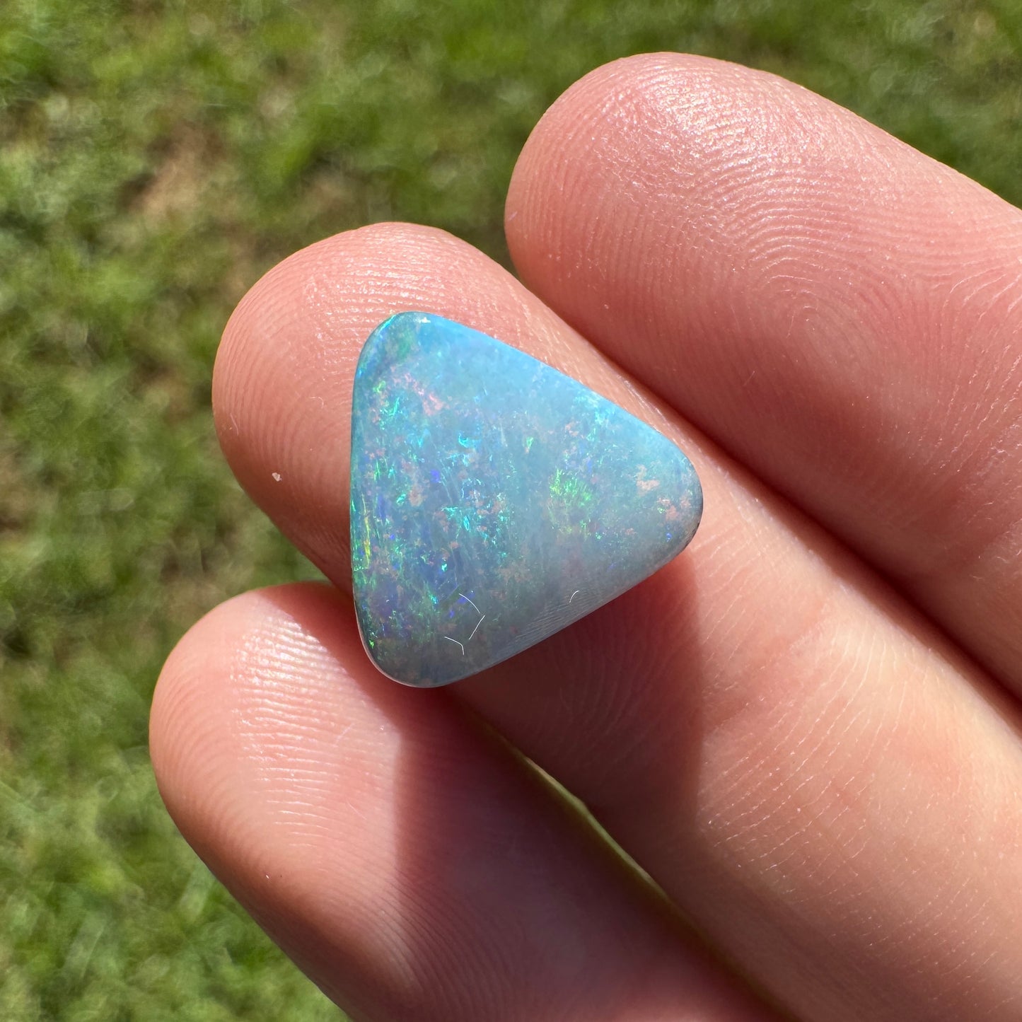 4.33 Ct triangle boulder opal