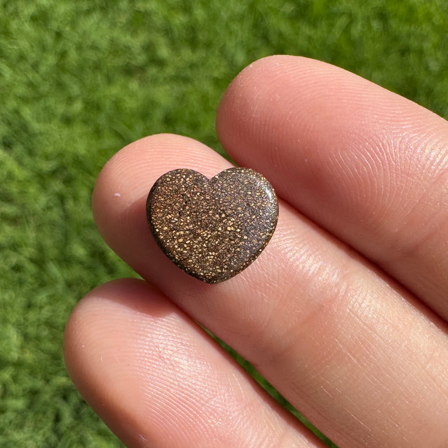 3.39 Ct small heart boulder opal