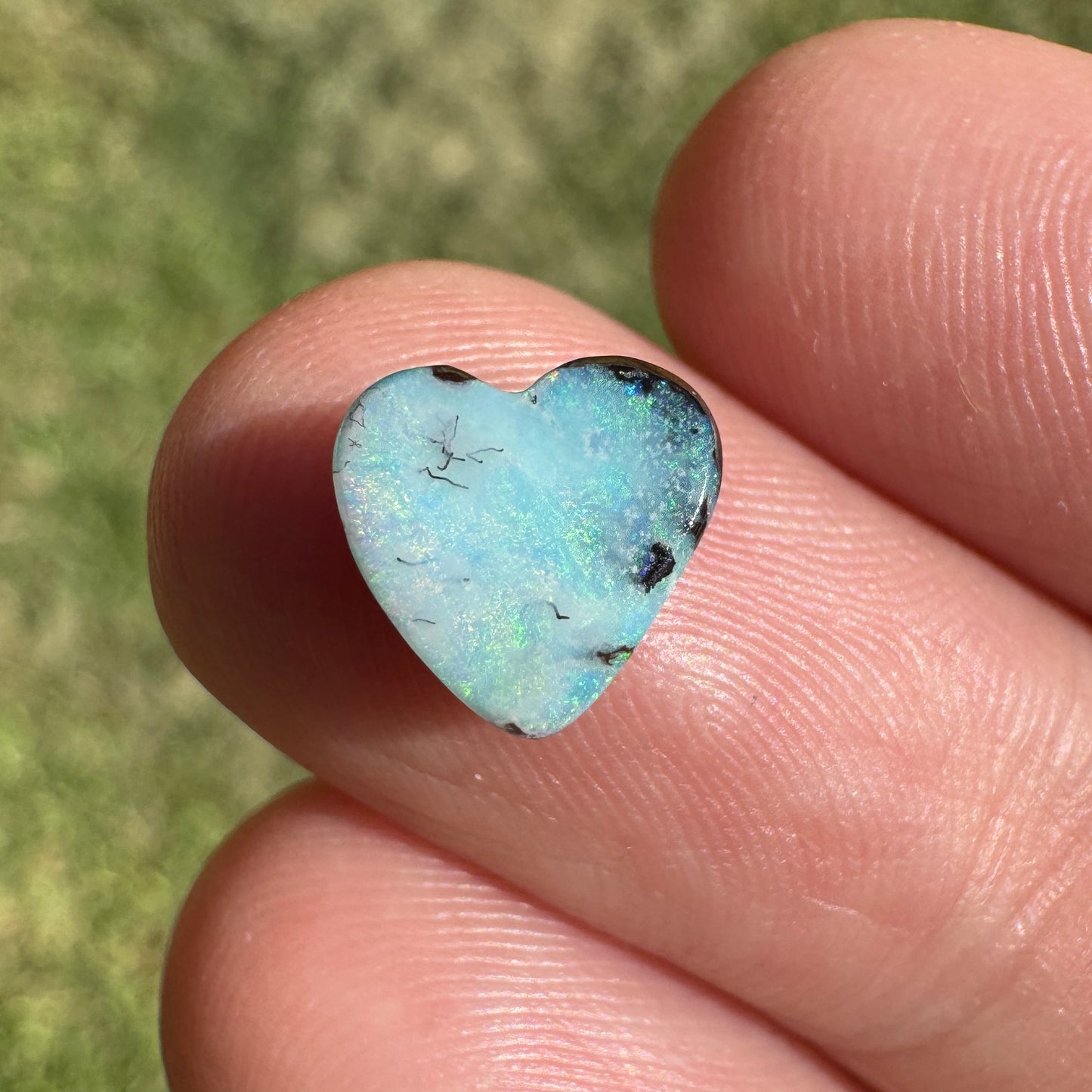 1.42 Ct small heart boulder opal