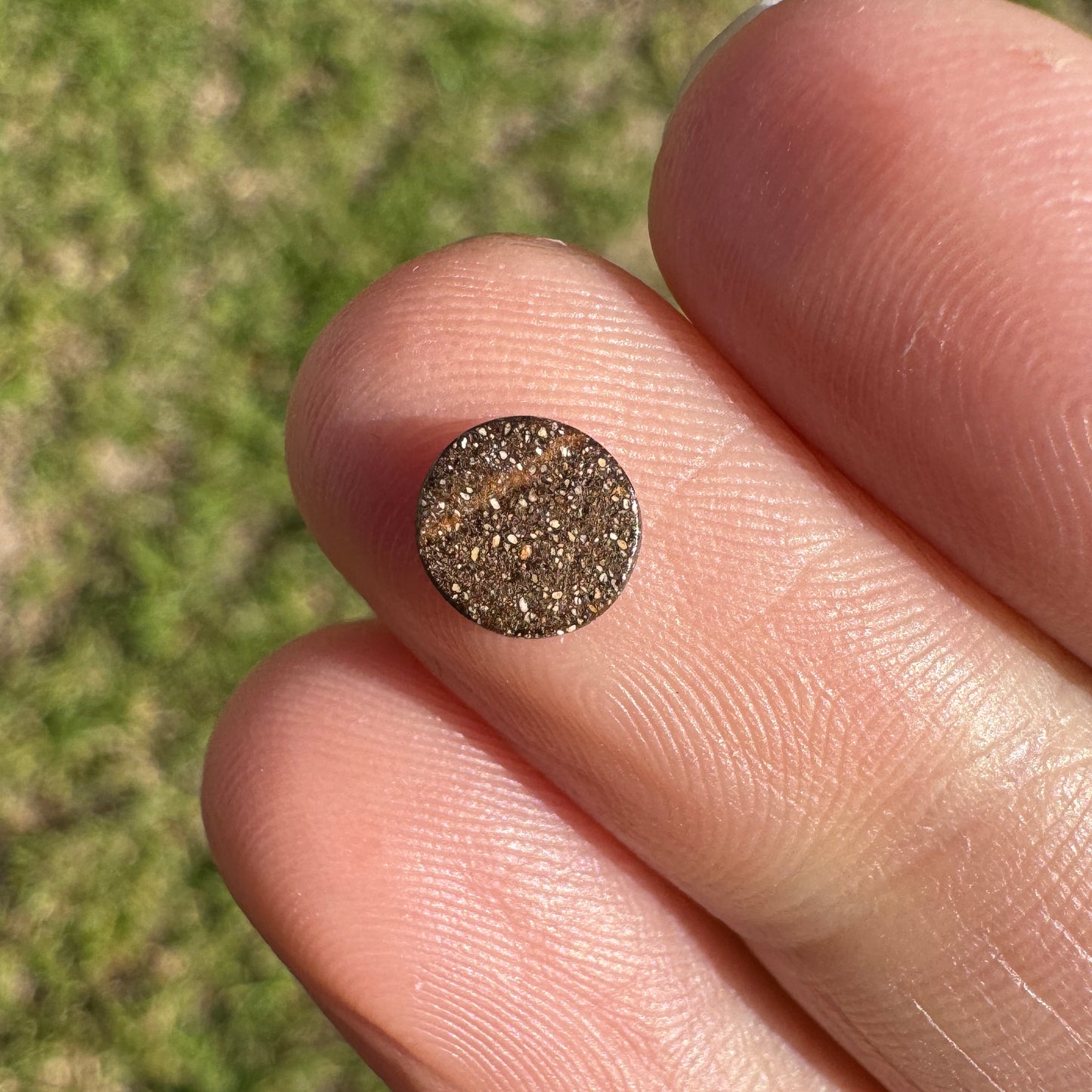 0.72 Ct extra small boulder opal