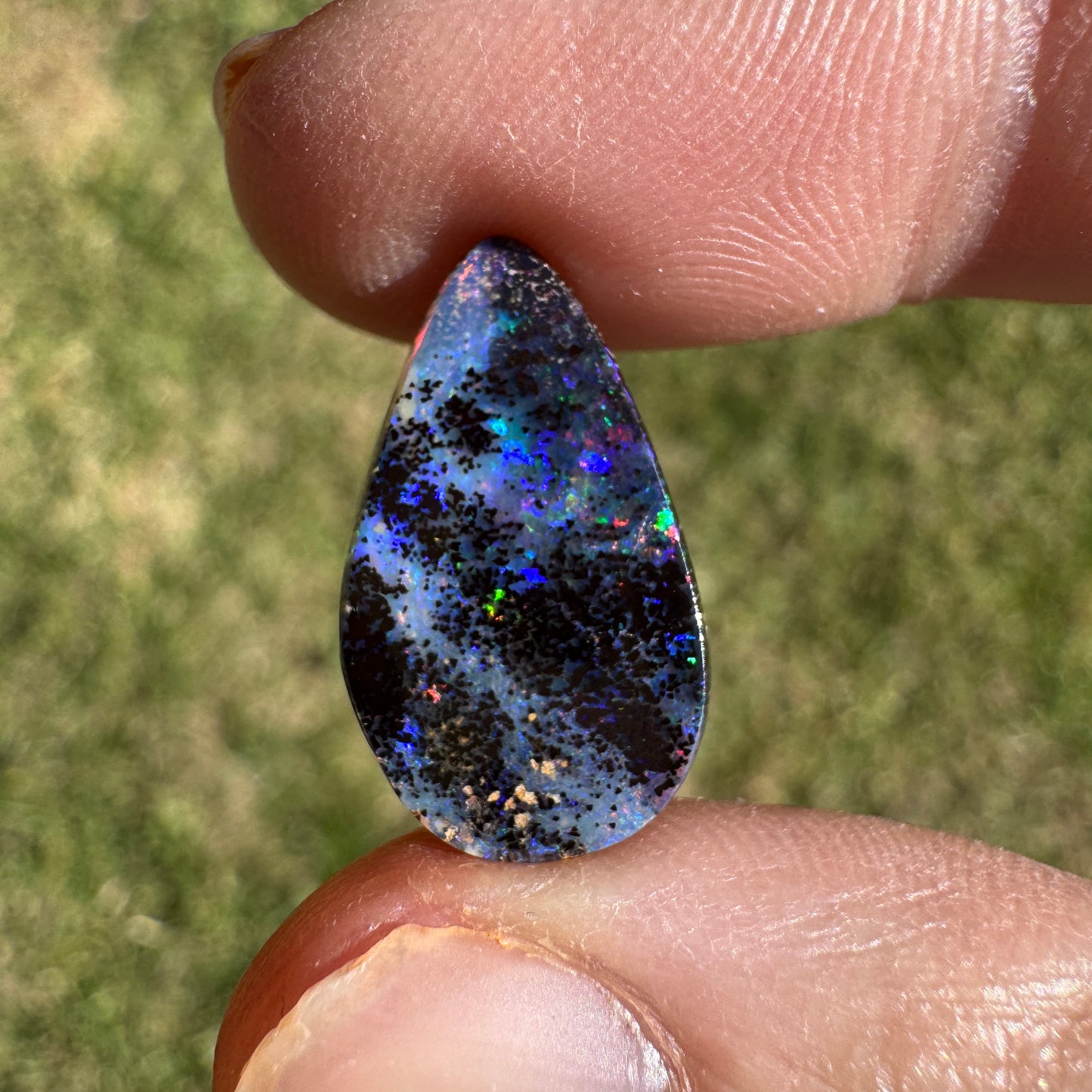 7.46 Ct boulder opal