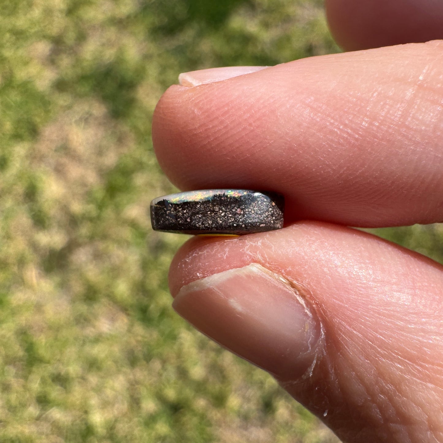 1.73 Ct small boulder opal