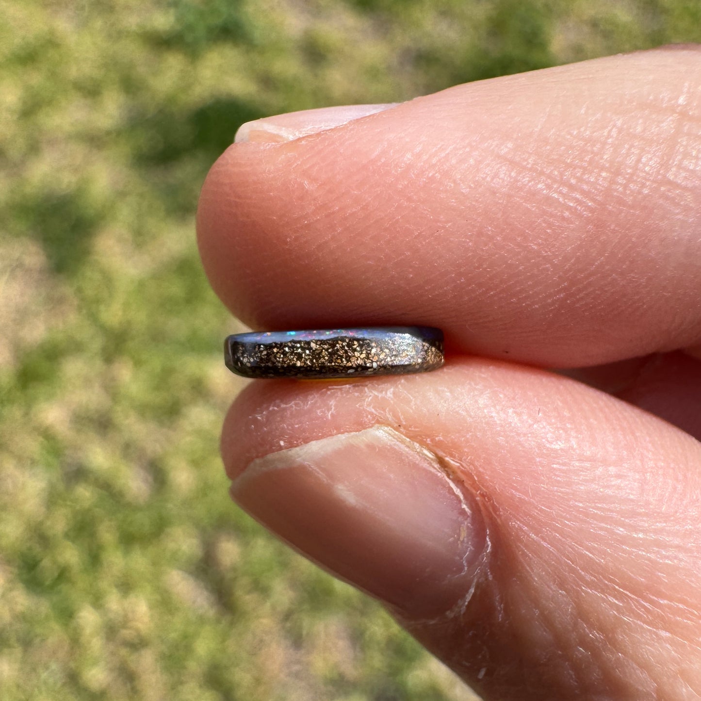 1.06 Ct small boulder opal