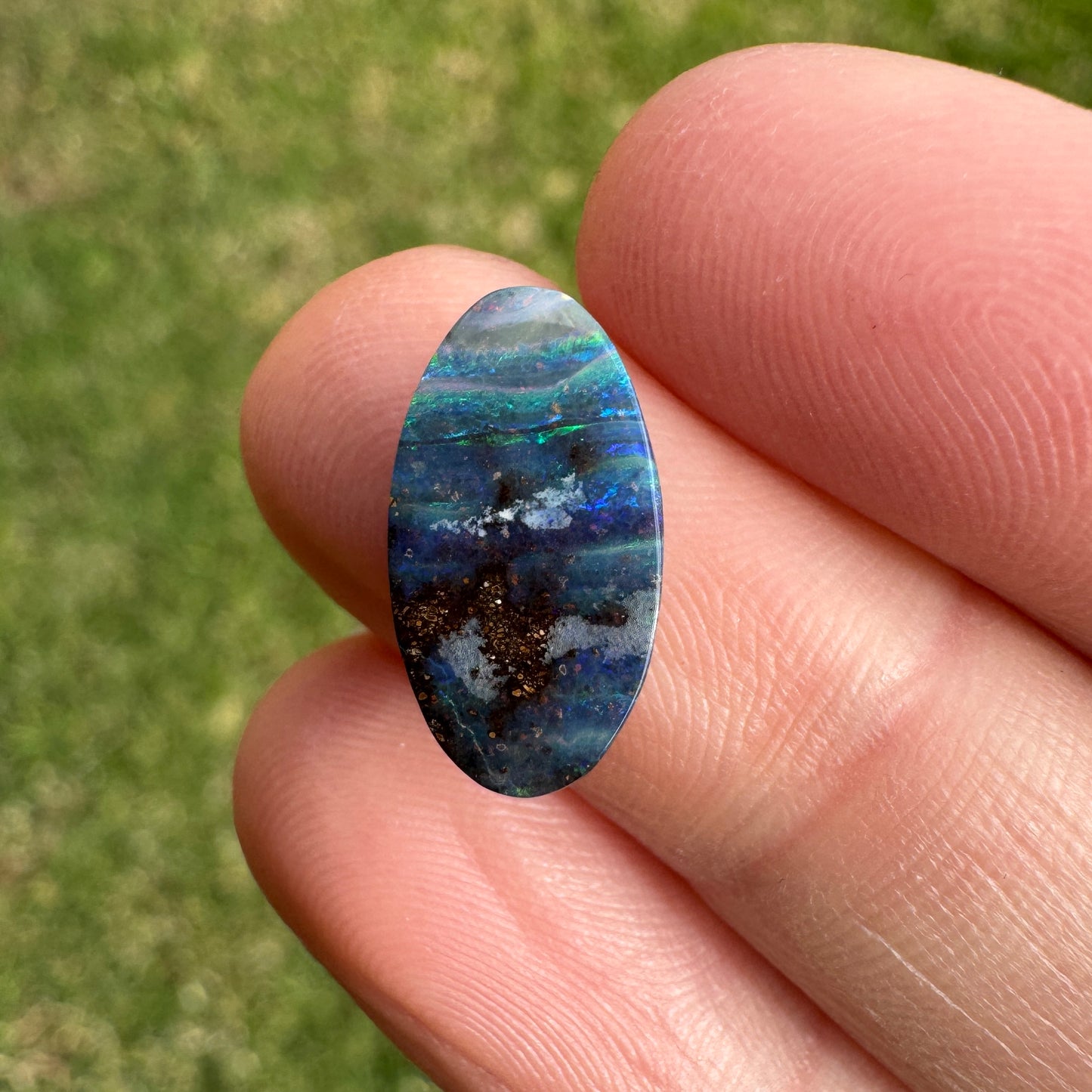 2.75 Ct small boulder opal