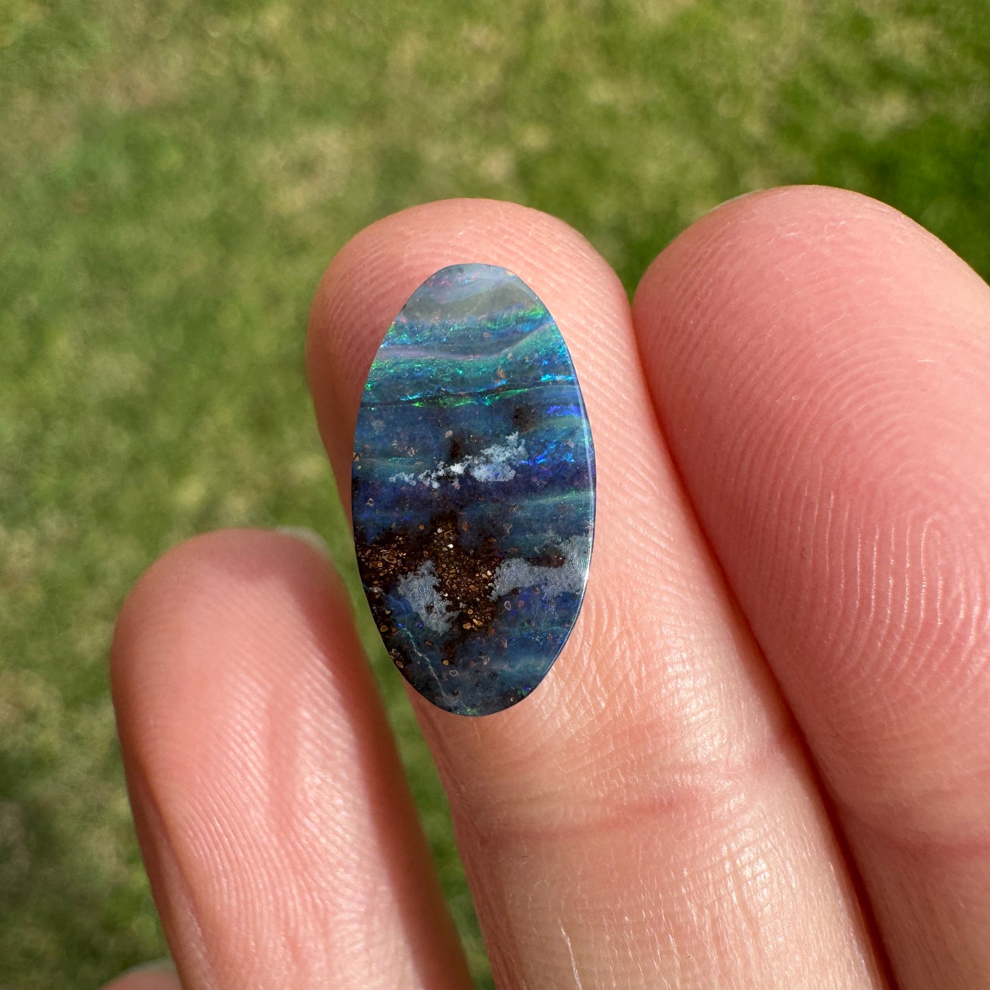 2.75 Ct small boulder opal