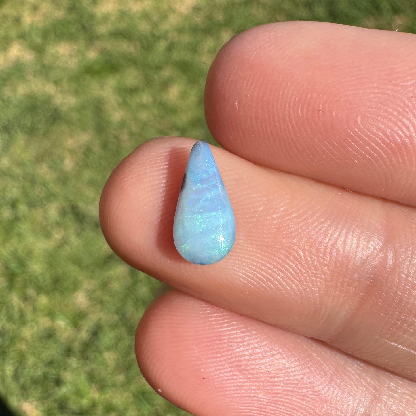 1.07 Ct small boulder opal