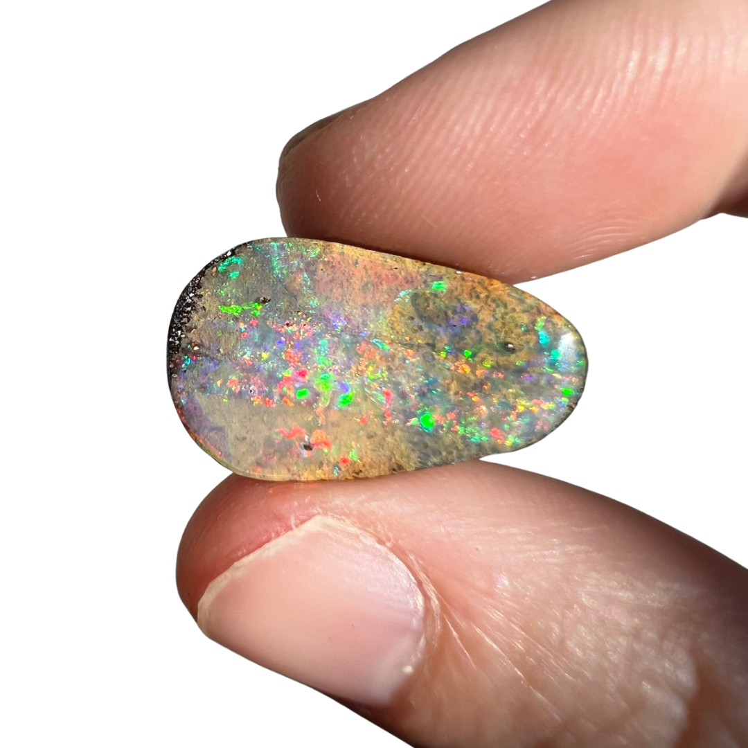 9.59 Ct rainbow boulder opal