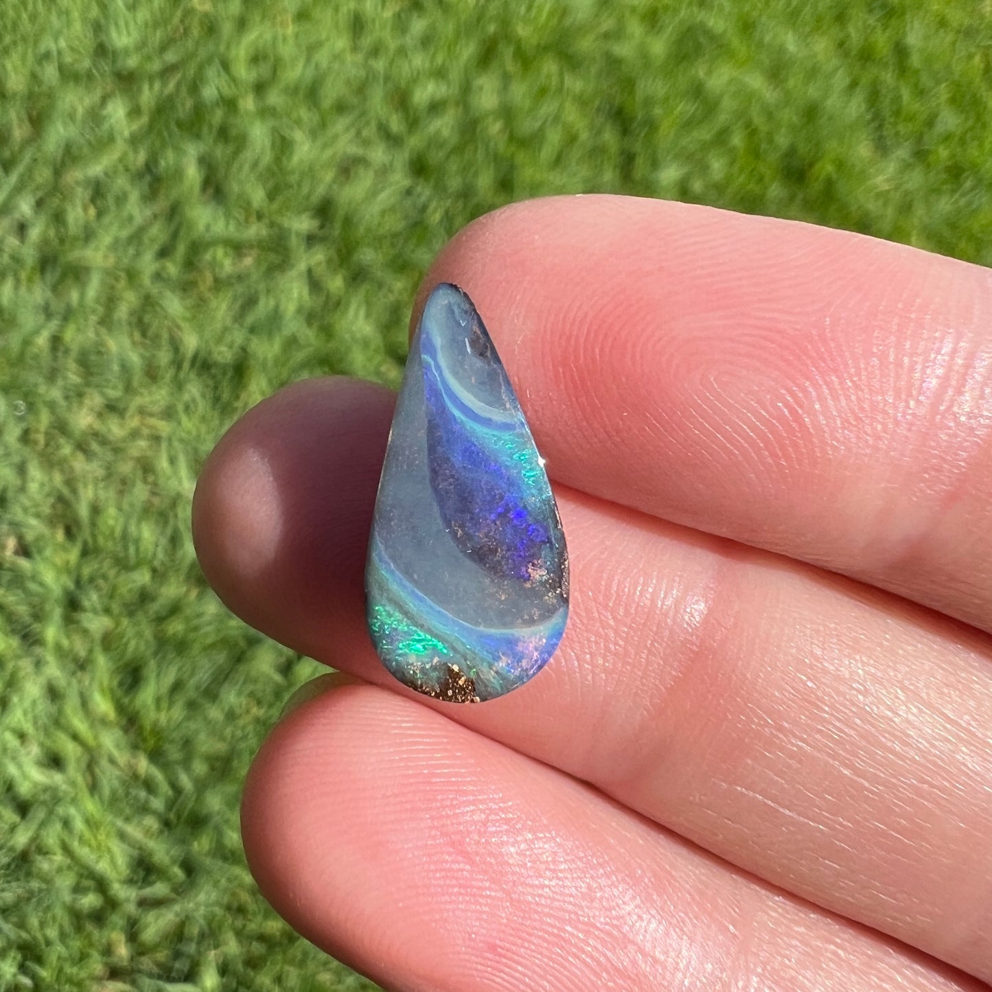 4.30 Ct teardrop boulder opal