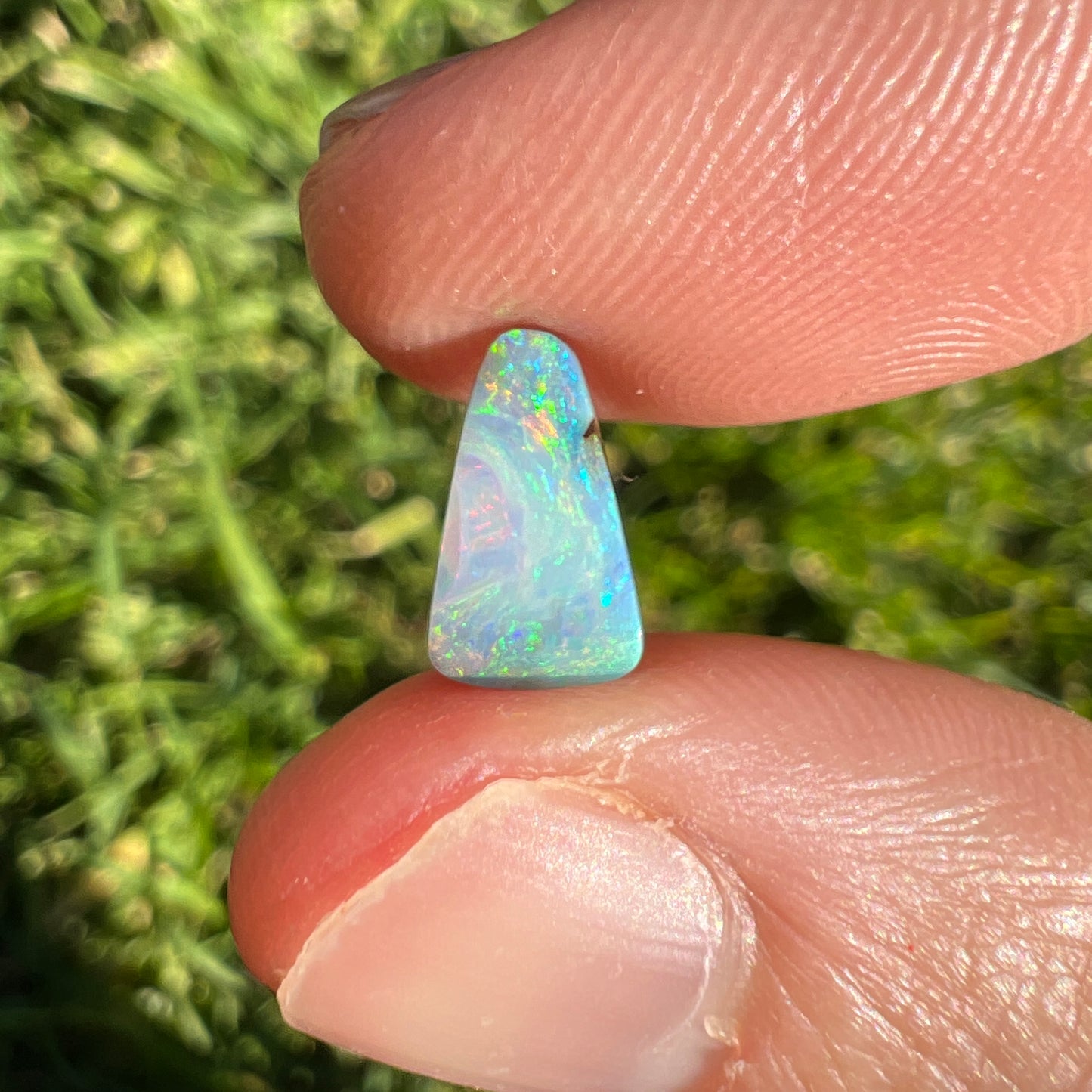 1.19 Ct small boulder opal