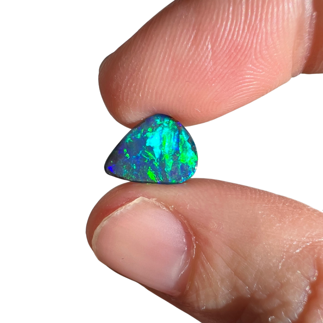 1.78 Ct small gem boulder opal