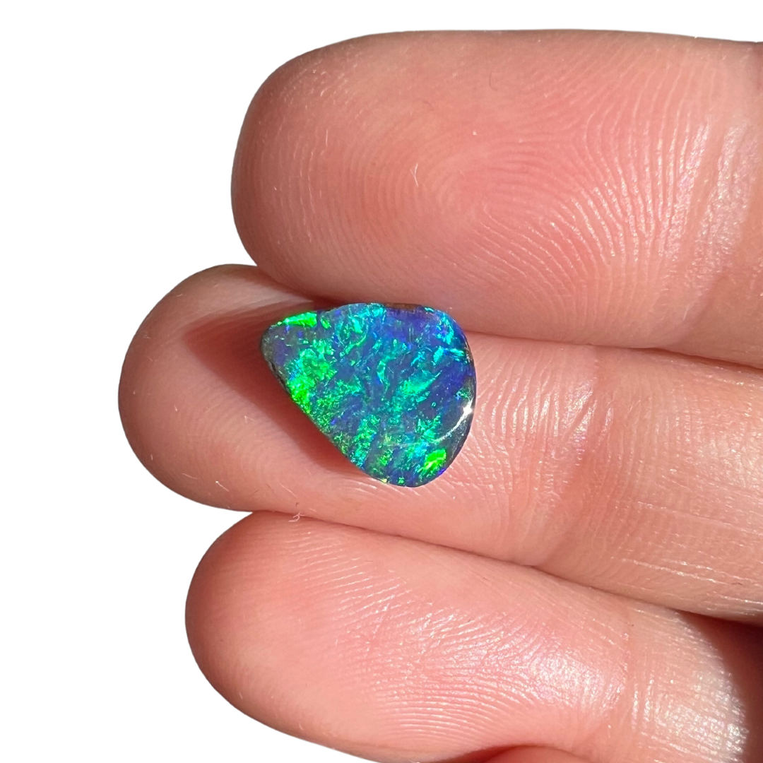 1.78 Ct small gem boulder opal