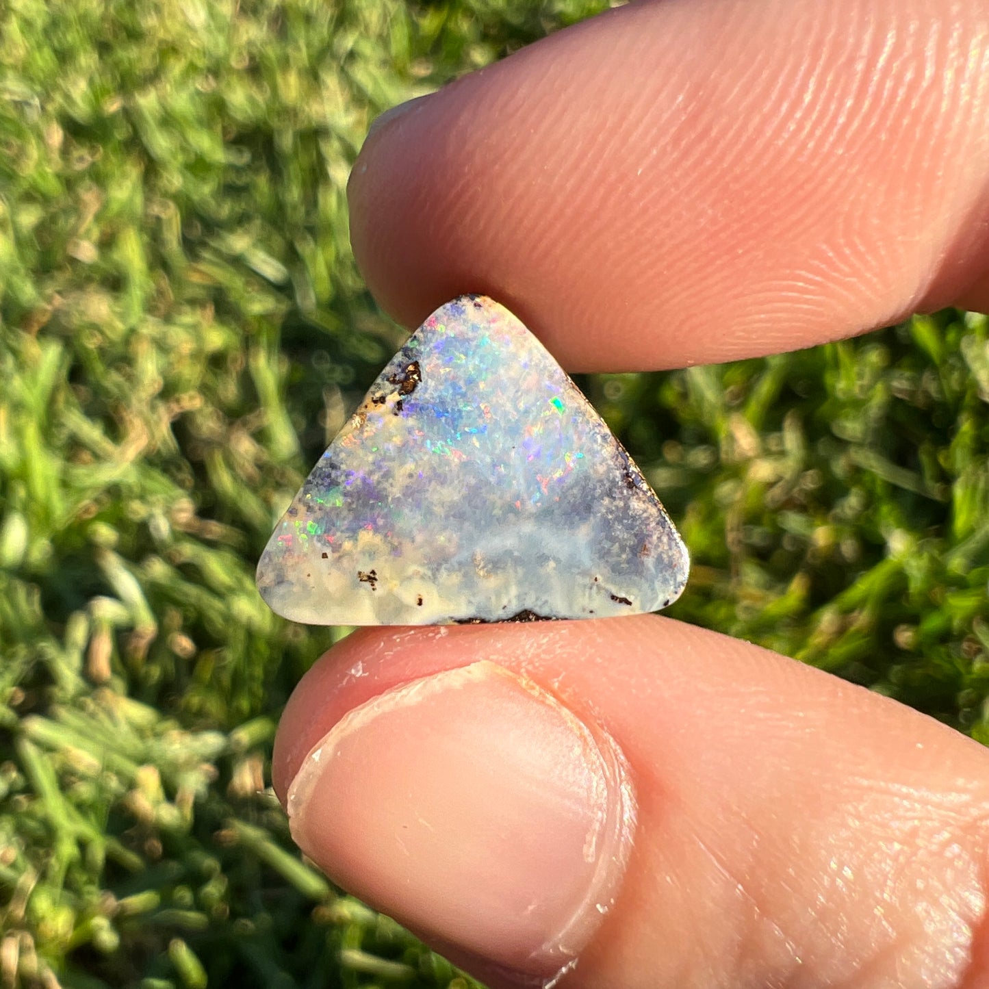 5.50 Ct small boulder opal