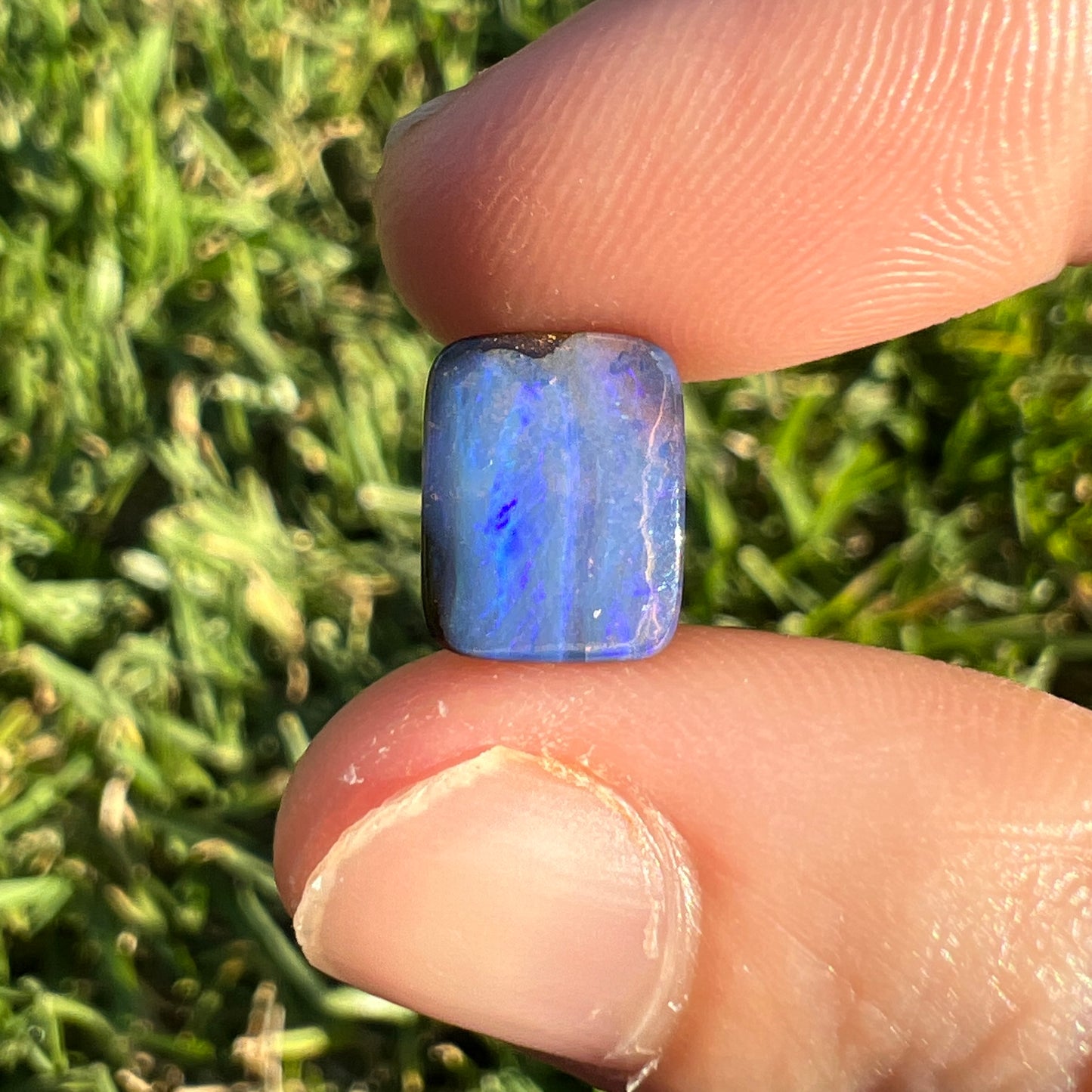 2.89 Ct small boulder opal