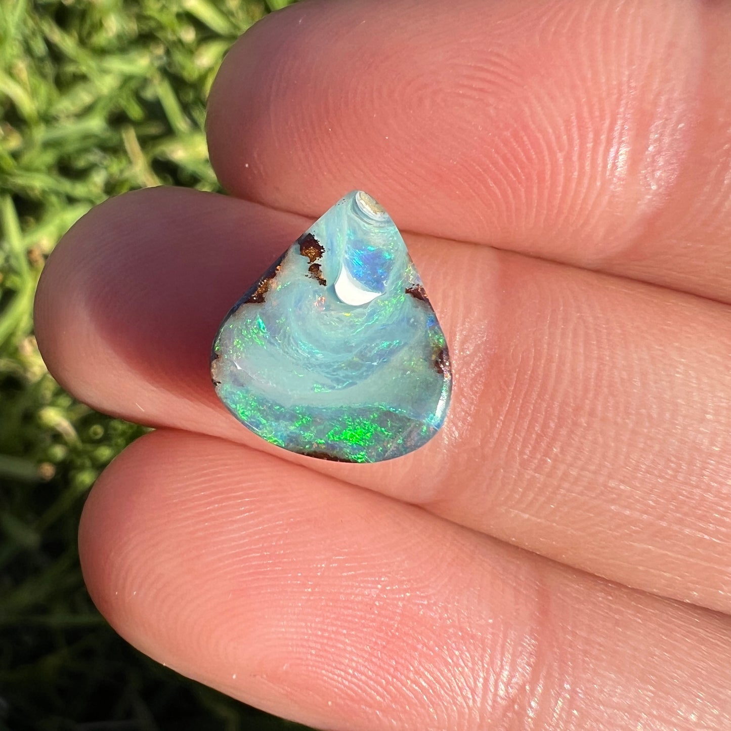 3.46 Ct small boulder opal