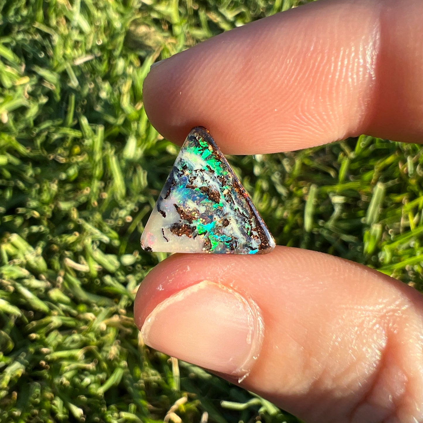 4.20 Ct small boulder opal