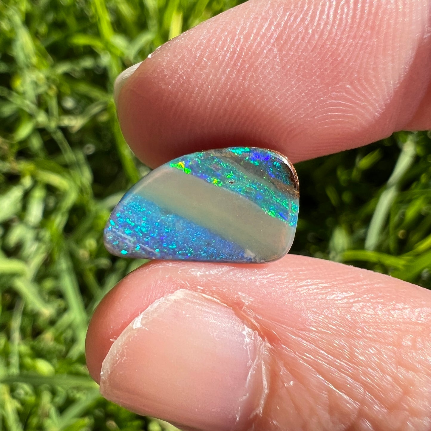 4.14 Ct stripy boulder opal