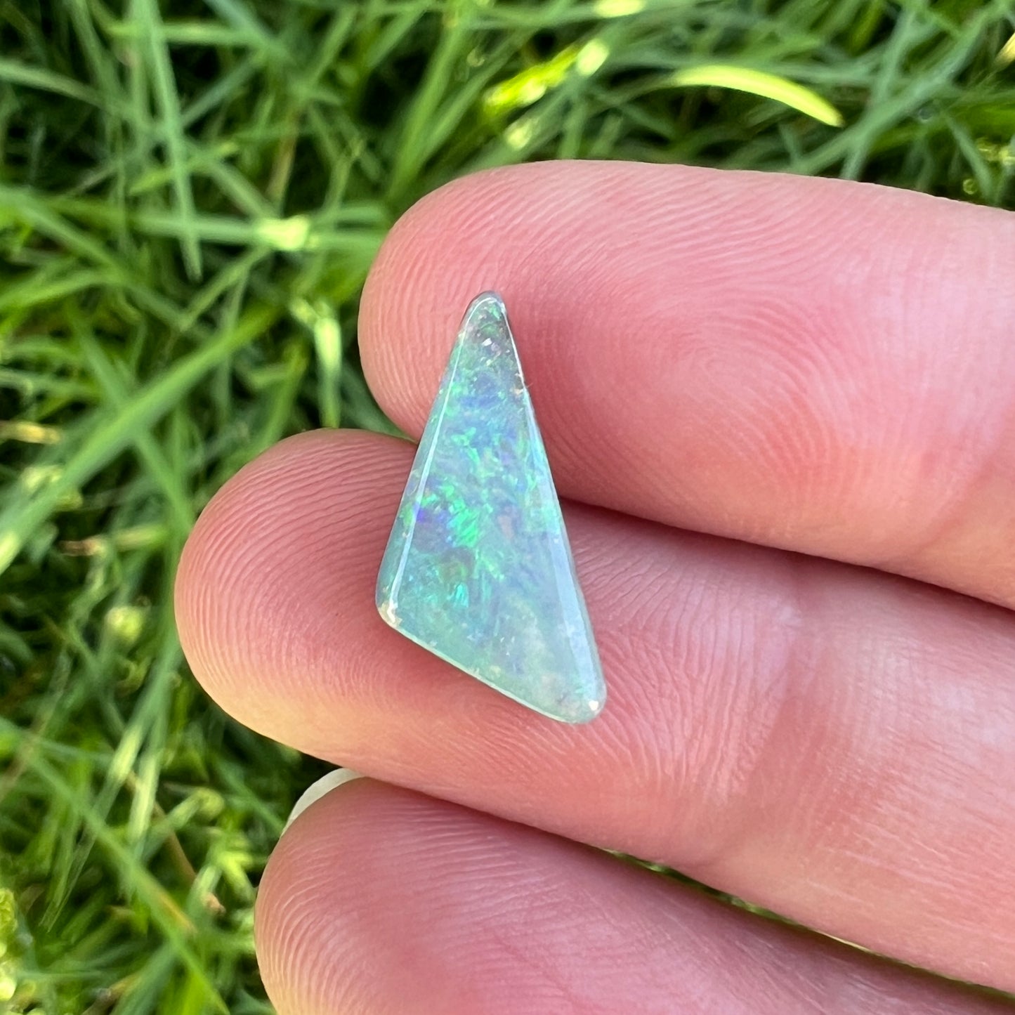 2.46 Ct small boulder opal