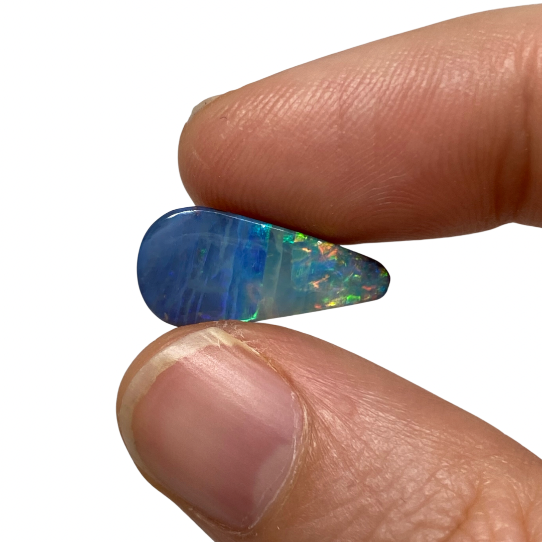 4.06 Ct small teardrop boulder opal