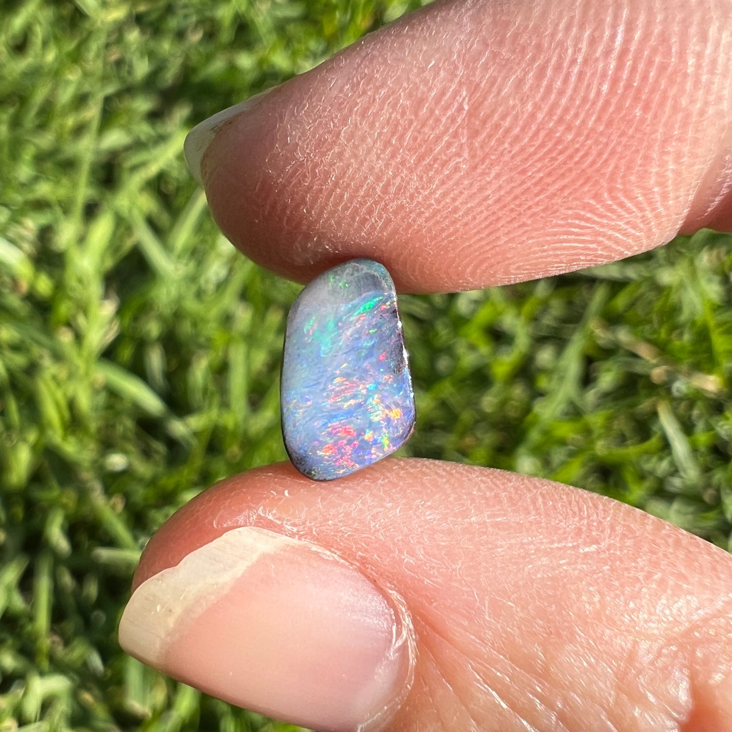 2.07 Ct small boulder opal