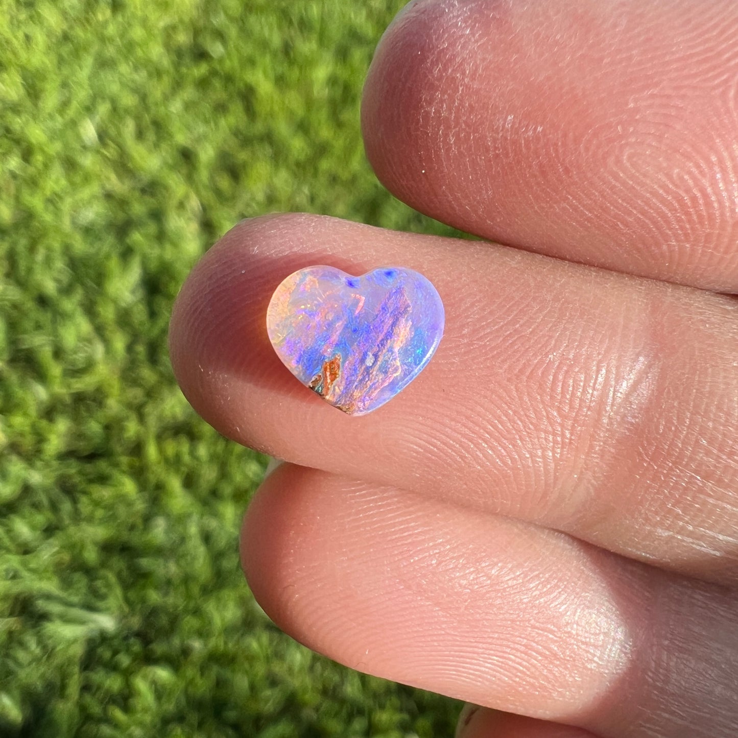 0.93 Ct heart wood replacement opal