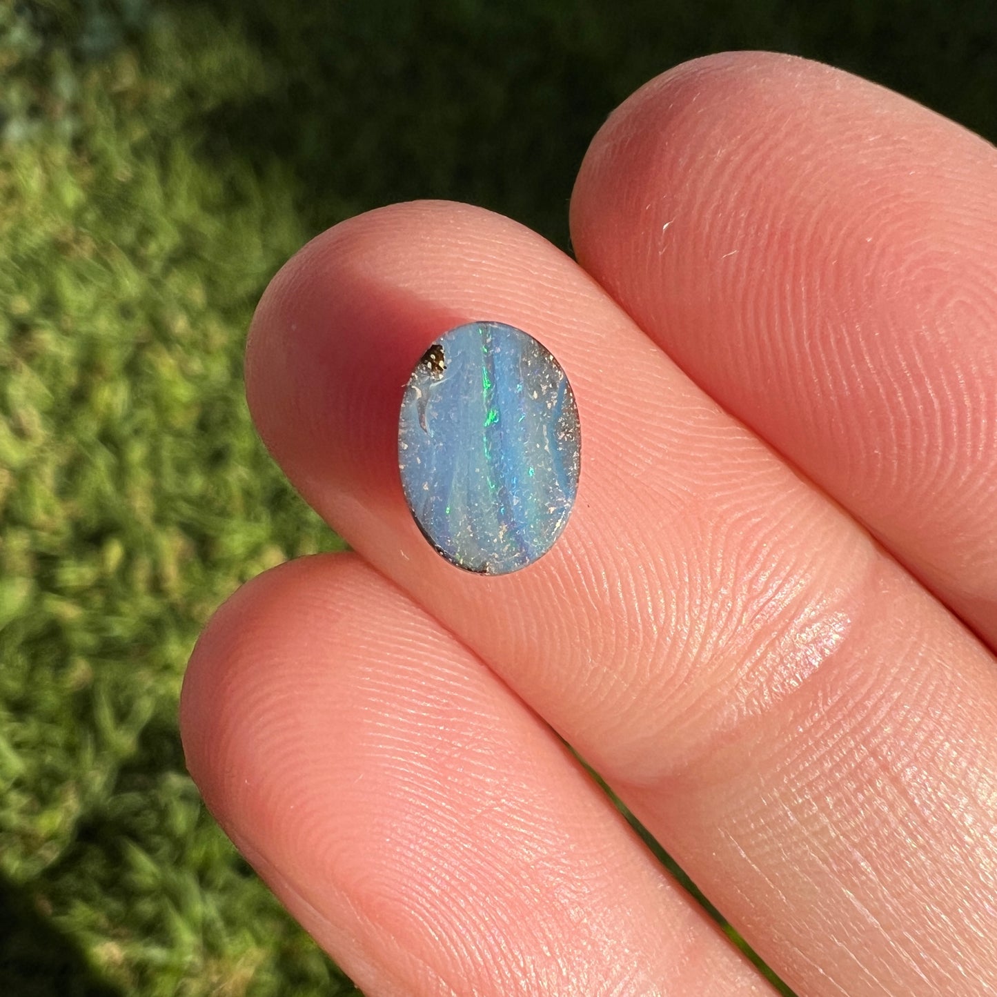 1.34 Ct small boulder opal