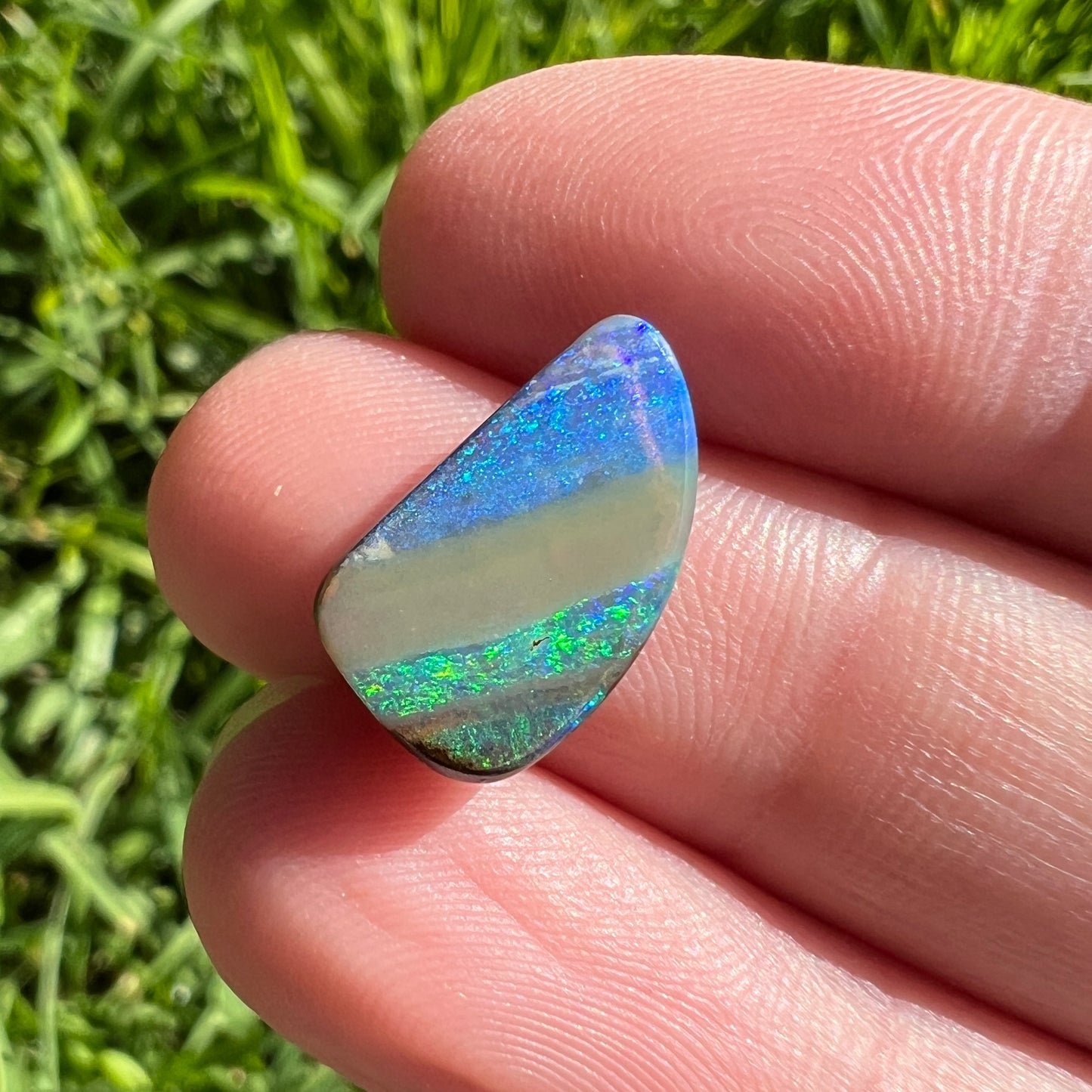 4.14 Ct stripy boulder opal