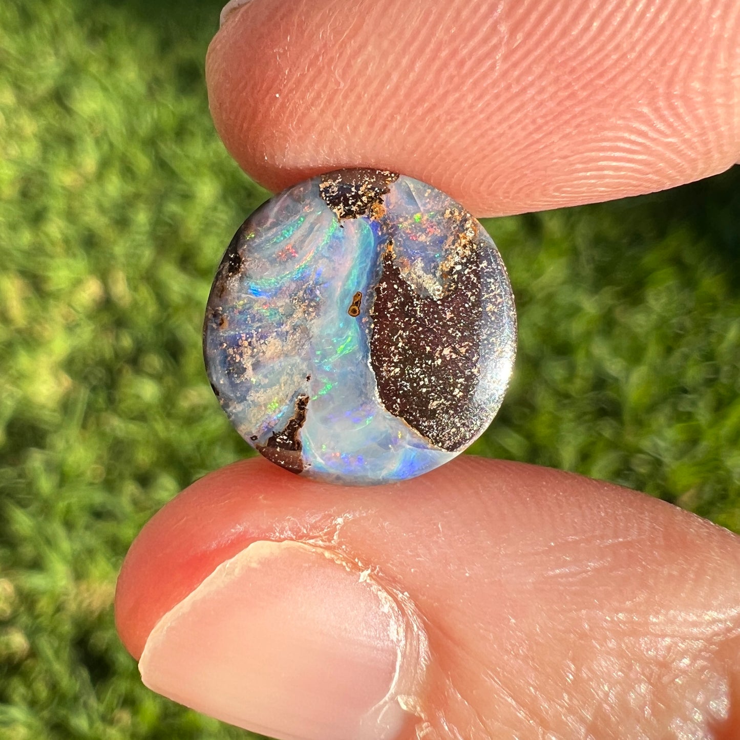 6.03 Ct small boulder opal