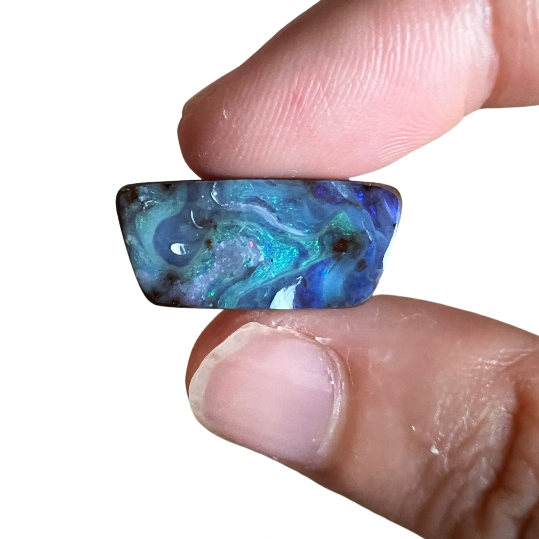 11.93 Ct wavy boulder opal