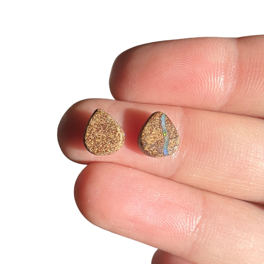 2.49 Ct small blue boulder opal pair