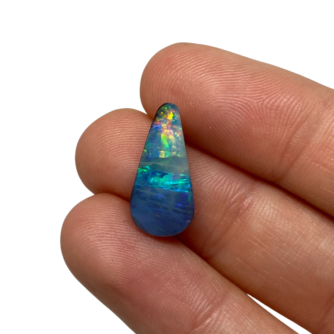 4.06 Ct small teardrop boulder opal