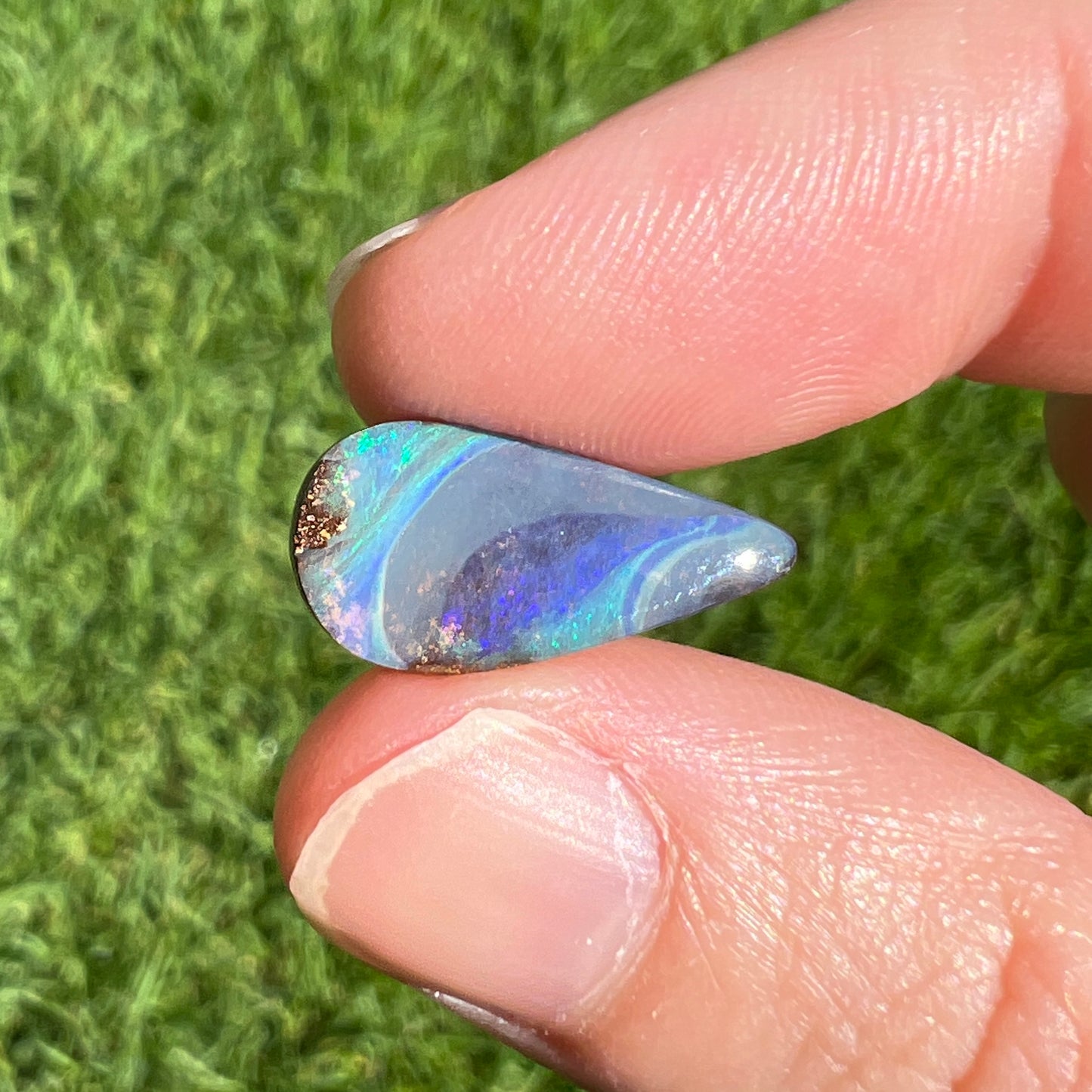 4.30 Ct teardrop boulder opal