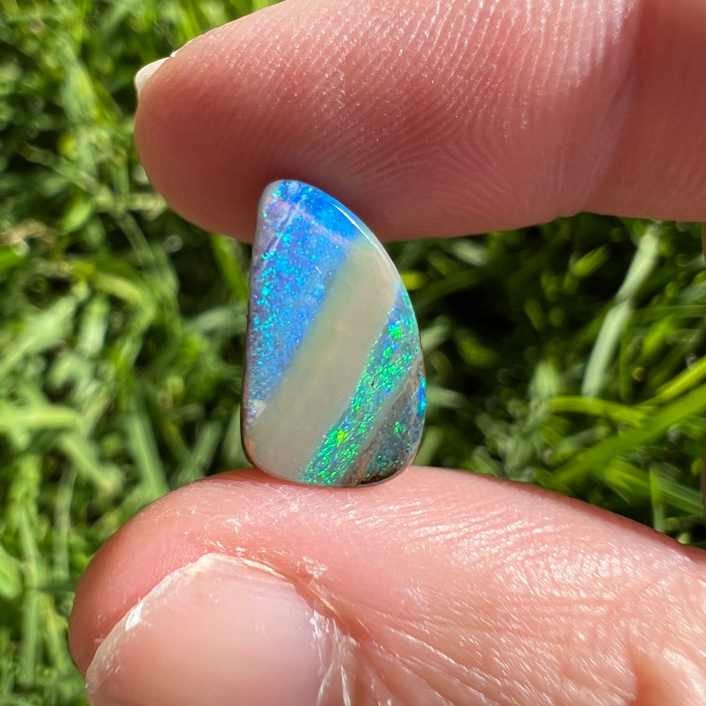 4.14 Ct stripy boulder opal