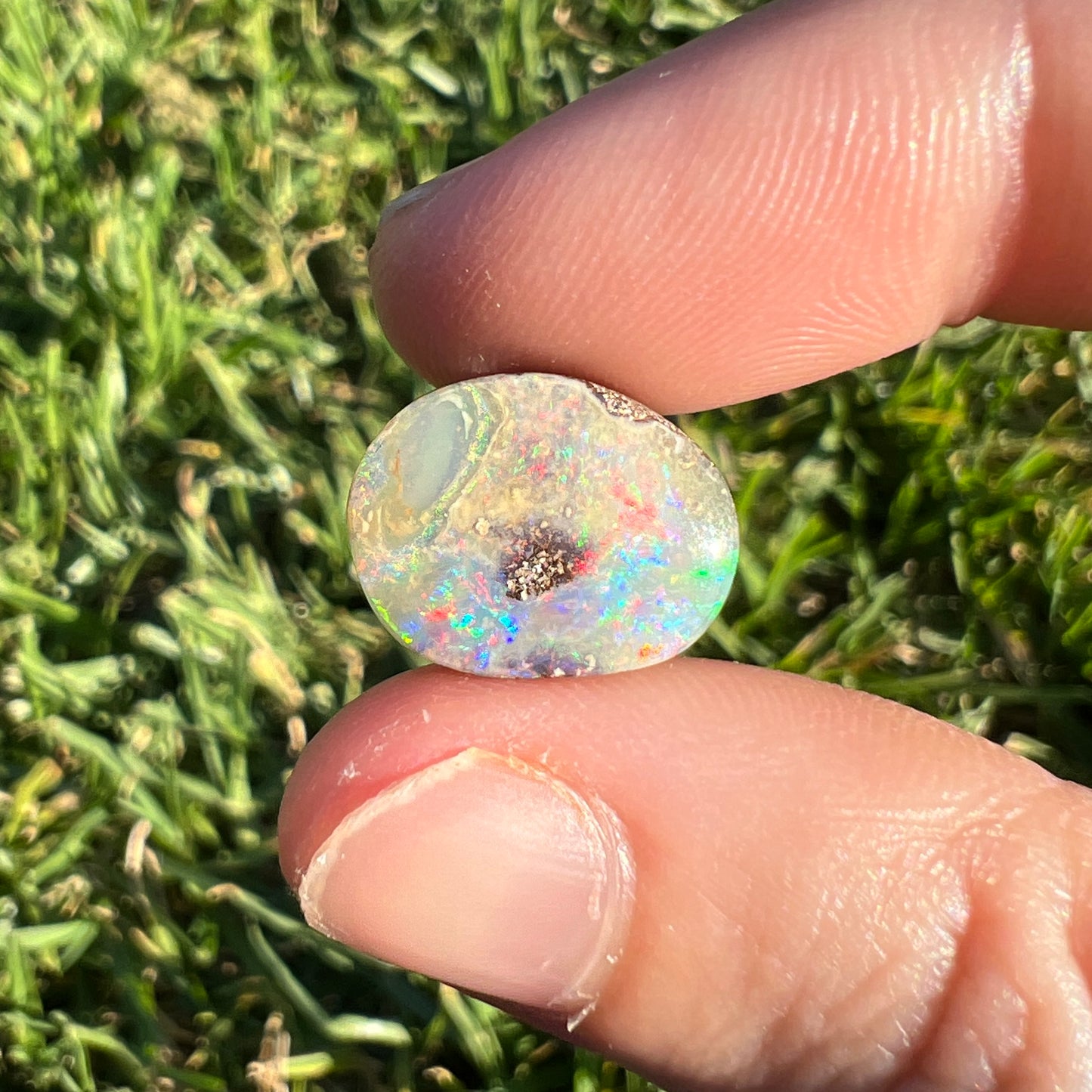 5.27 Ct small boulder opal