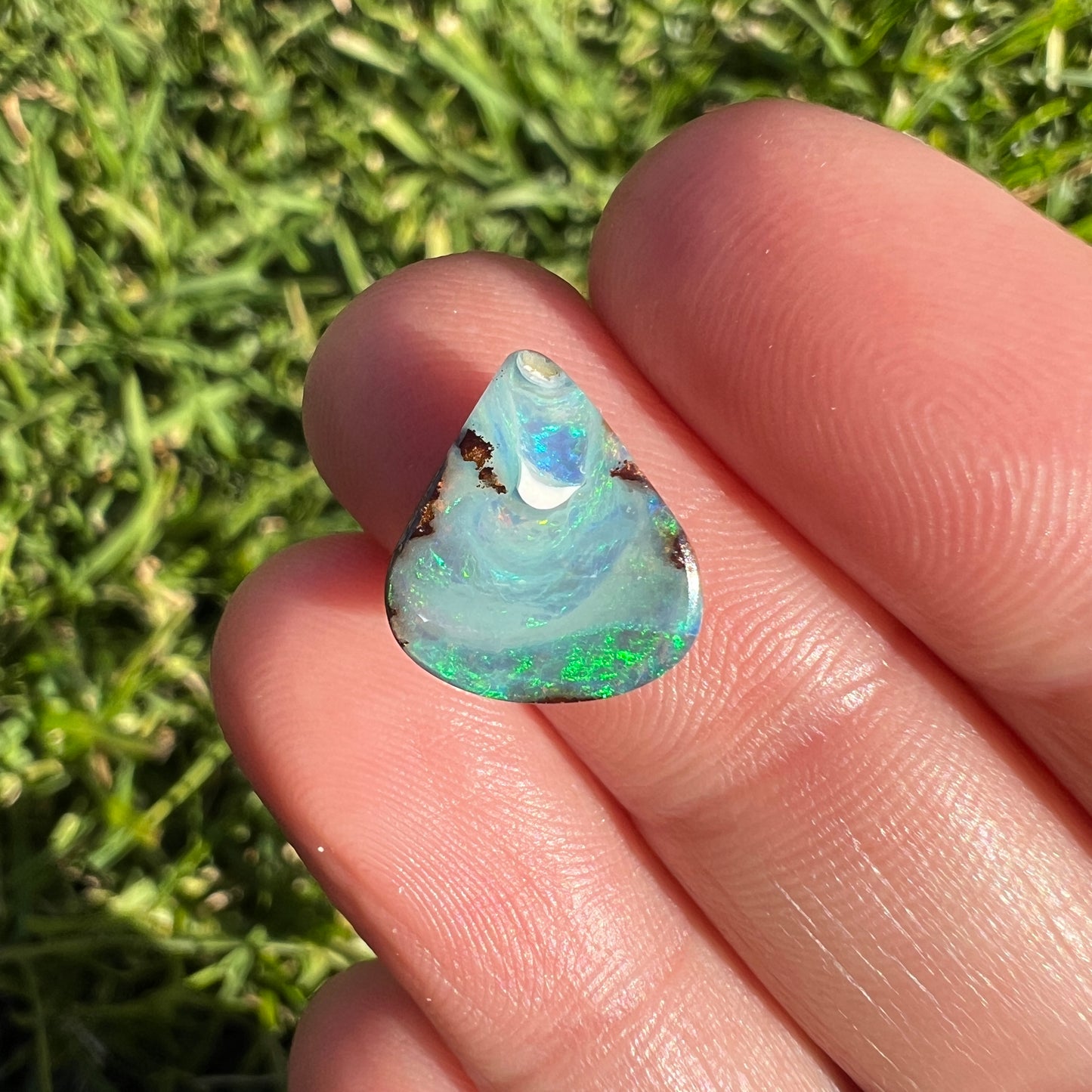 3.46 Ct small boulder opal