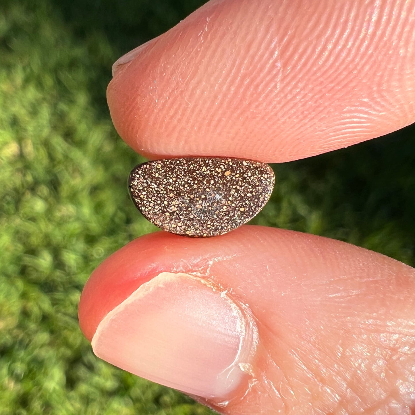 1.60 Ct small boulder opal