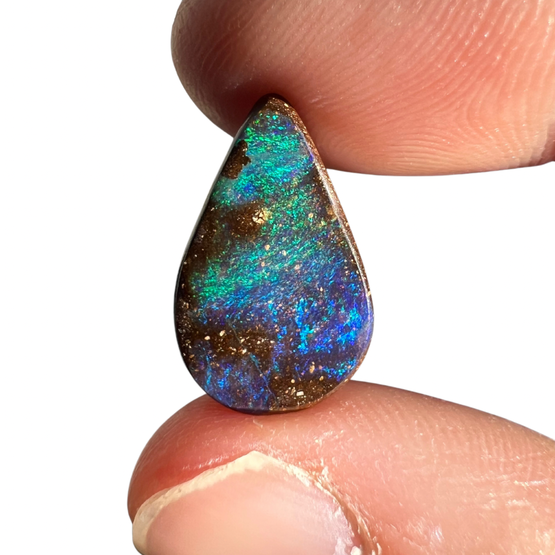 5.81 Ct green-blue boulder opal