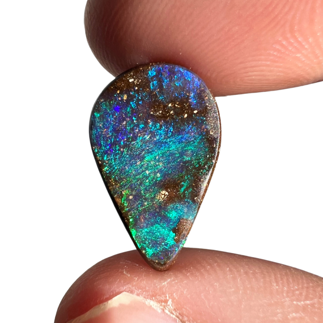 5.81 Ct green-blue boulder opal