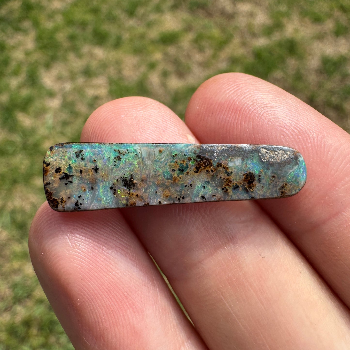 6.31 Ct narrow boulder opal