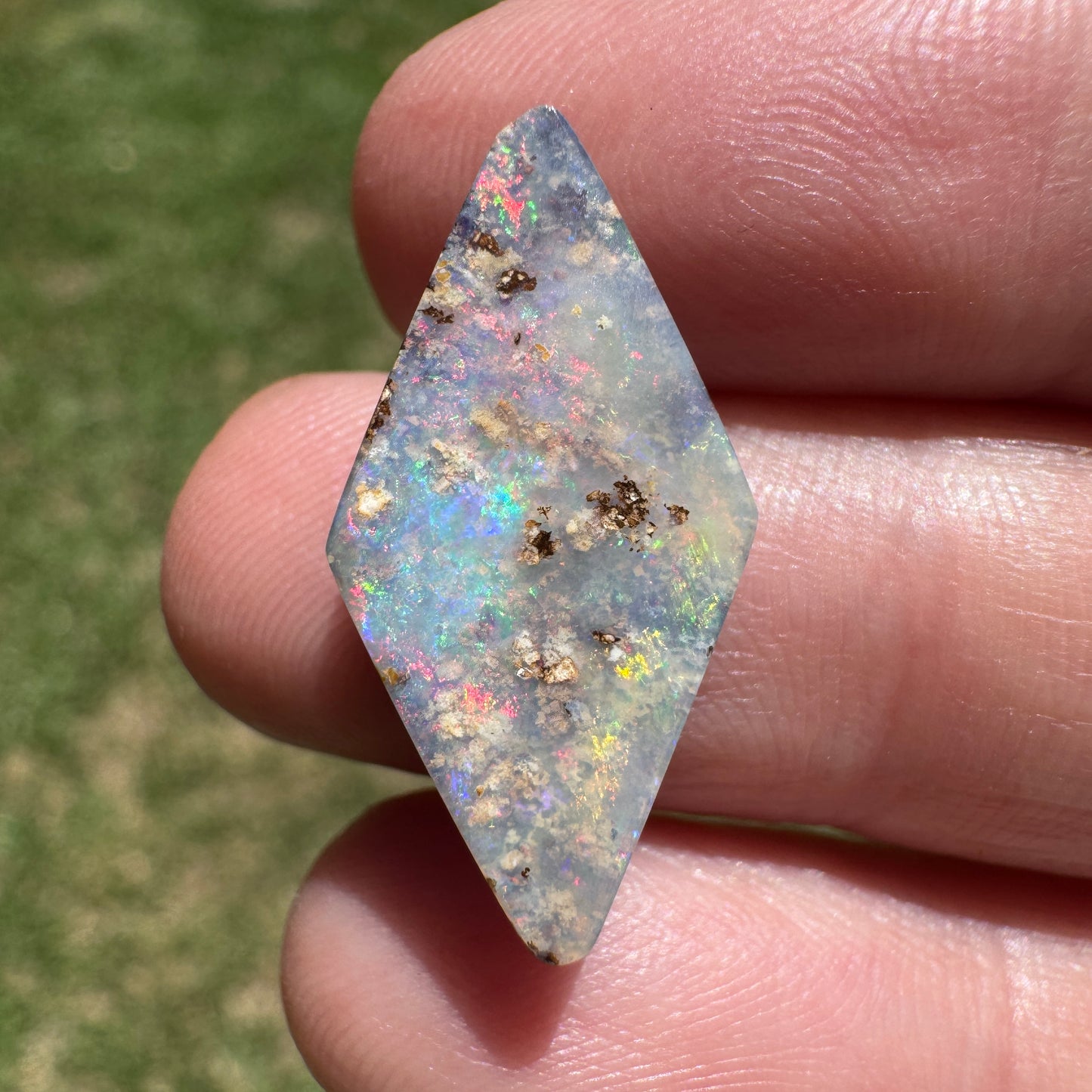 5.45 Ct diamond-shaped boulder opal
