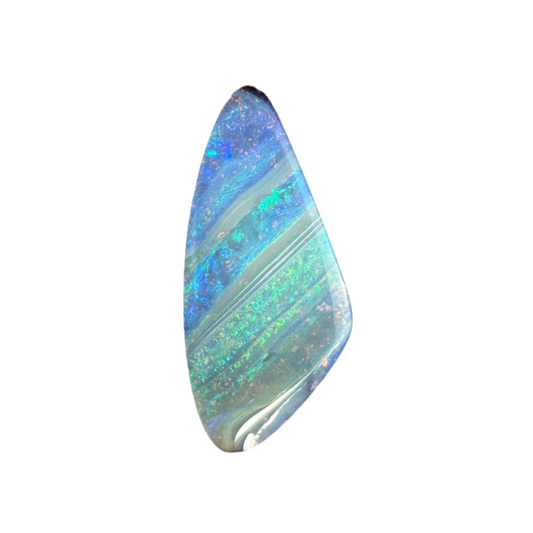 5.86 Ct stripy boulder opal