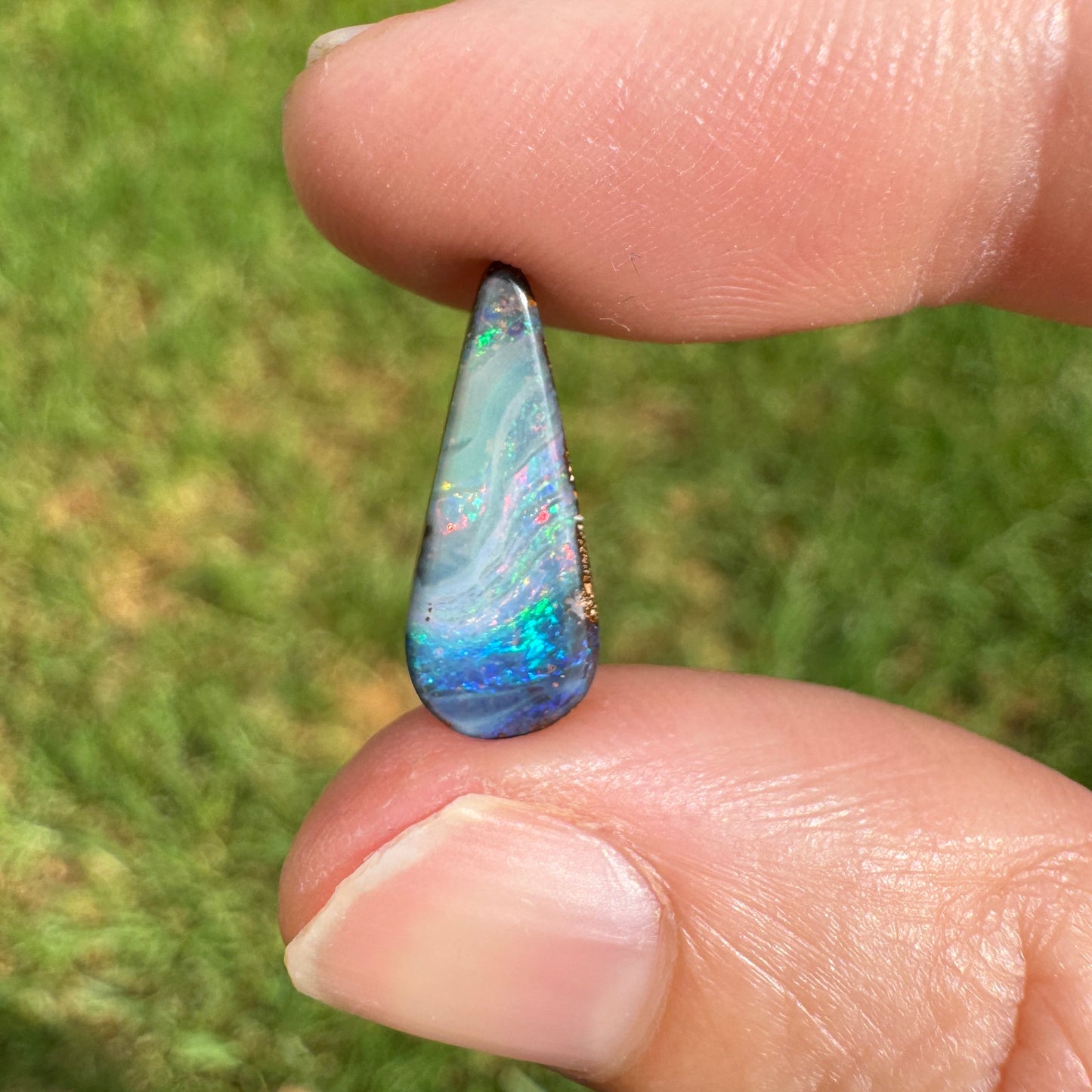 2.07 Ct small boulder opal