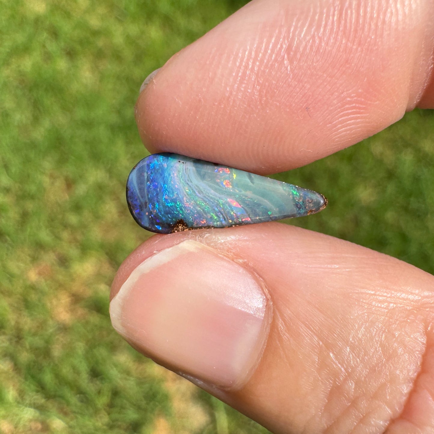 2.07 Ct small boulder opal