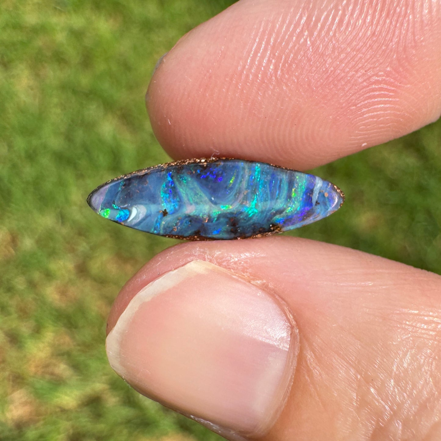 2.70 Ct small boulder opal