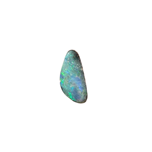 0.57 Ct extra small boulder opal