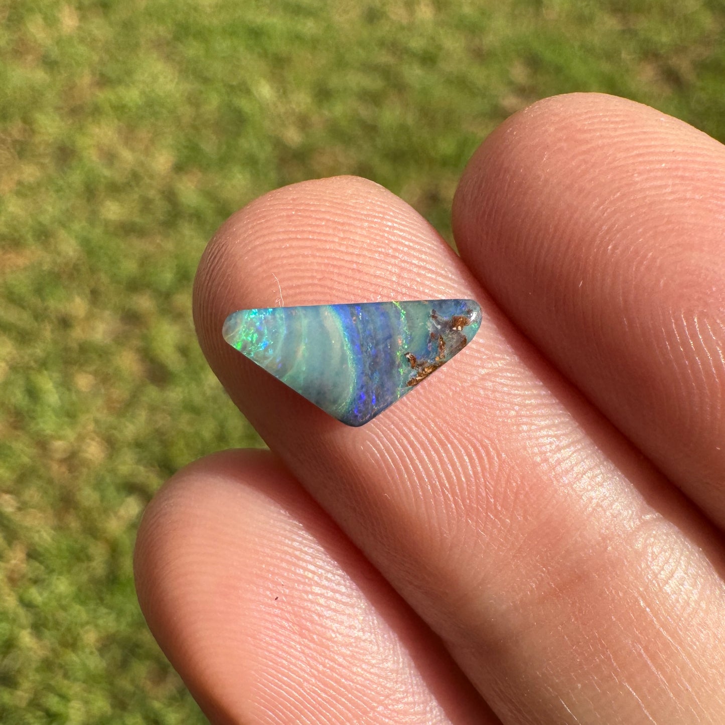 1.17 Ct small boulder opal