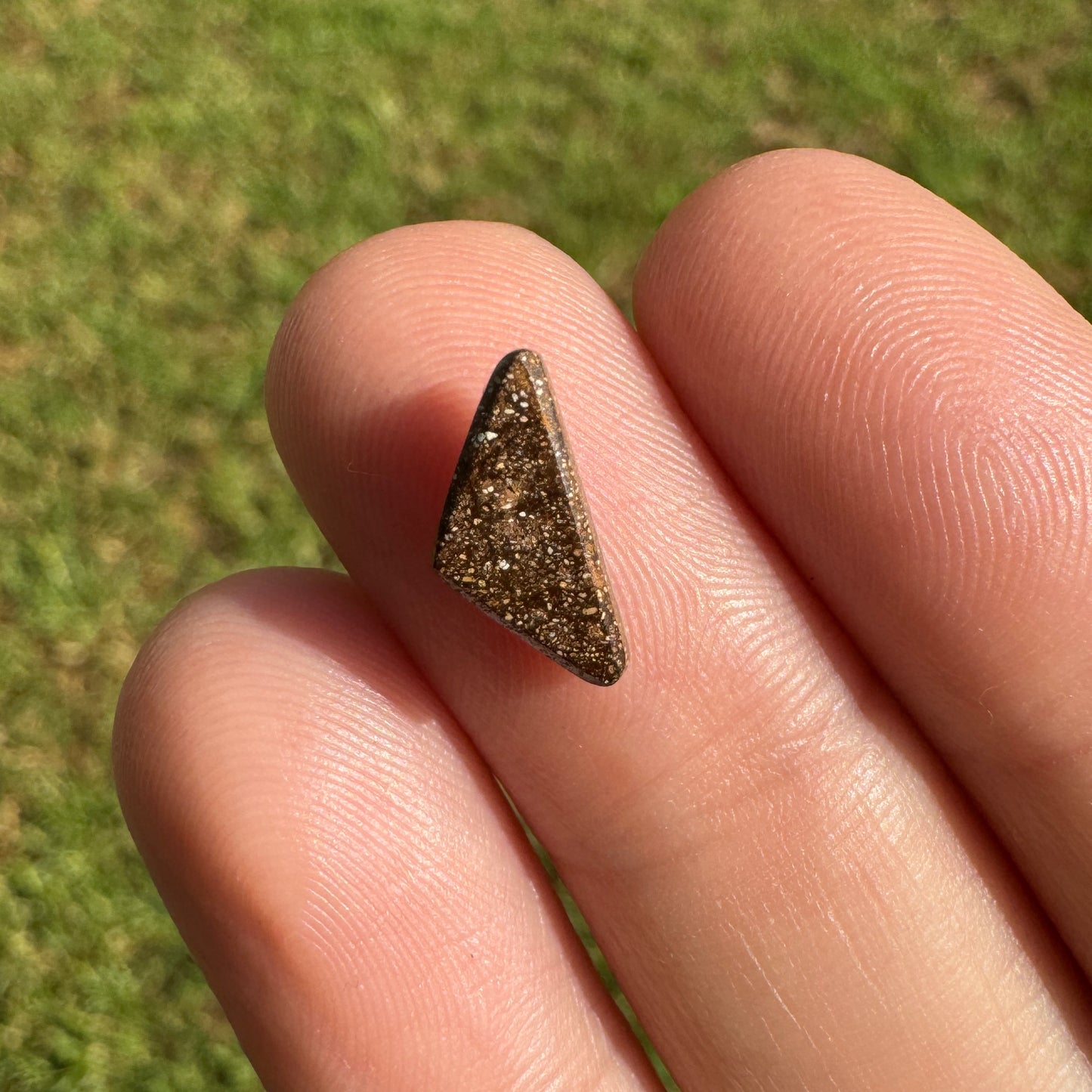 1.17 Ct small boulder opal