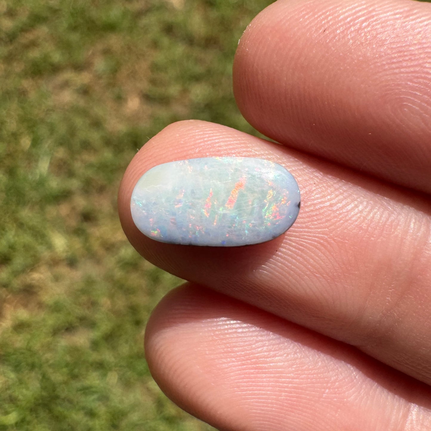 2.45 Ct small boulder opal