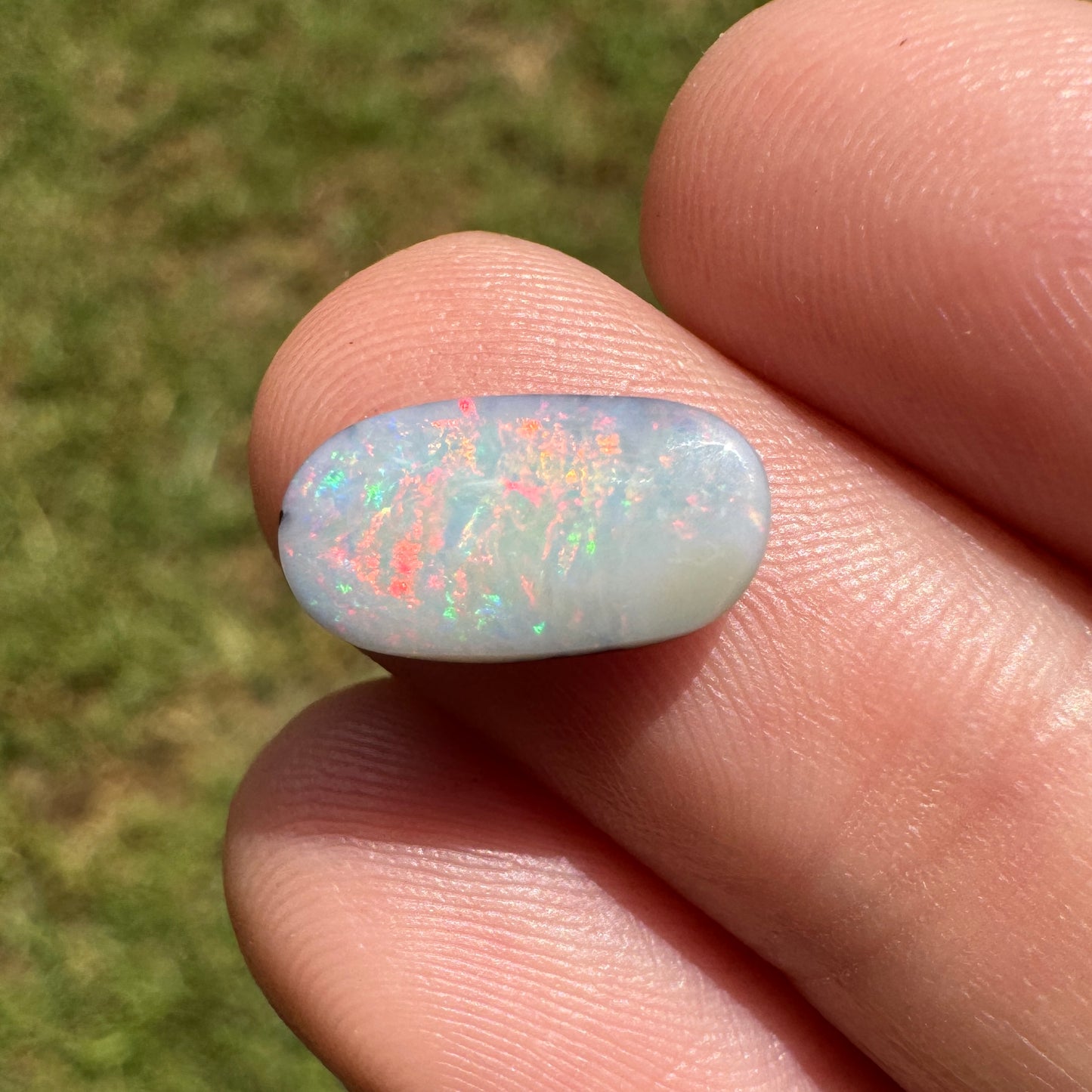 2.45 Ct small boulder opal